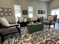 Guest Apartment close to Ski Resorts, Hiking Trails, Shopping Restaurants & more Hotels in Holladay