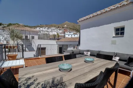 Samuel Penthouse Отели в г. Компета