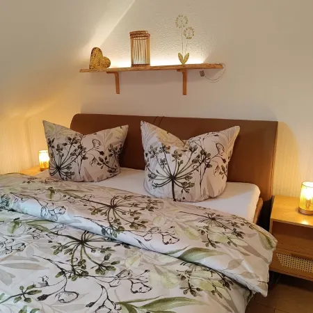 Traumhafte Wohnung Über Zwei Ebenen mit Infrarotkabine, Balkon und Terrasse