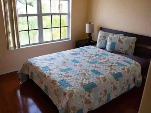 Executive Home فنادق في Gateway