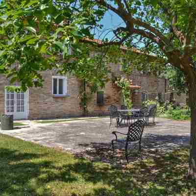 Fano - Country House 5 Minutes from the City Center Hotel Exterior