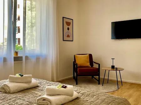 Spacious Design Retreat for Groups & Families