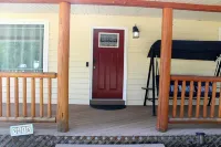 Welcome to BarnRoots a Cozy Family sized house, bring your friends