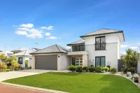 2 Story luxury beach house Hotels near Port Geographe Marina