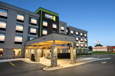 Home2 Suites by Hilton Owatonna Отели в г. Стил