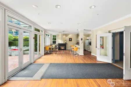 Seattle Belltown Penthouse- Parking, Gym, Pool, Spa / 99Walk Score Отели рядом с достопримечательностью «Washington Baha'i History Museum»