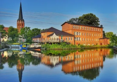 Cozy vacation apartment in a quiet location near the S-Bahn in the Hamburg area priv. Hotels near Marschtorzwinger Liebfrauenkirchhof