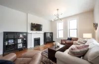 Urban 2BR/2BA Apt w/ 1 Free Parking Spot 2 miles to Lucas Oil