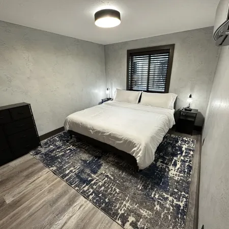 The Reserve NEW condo, 2 blocks to Walla Walla Main Street