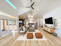 LUXURY MODERN FAMILY GETAWAY- Bison Ridge Retreat