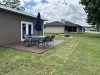 Lake House! Game Room, Fire Pit, Huge Kitchen, Remodeled!