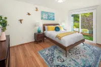 Mid Century Modern Retreat w/ Expansive Garden and Central A/C