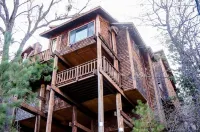 Gorgeous Mountain Escape, up to 12!