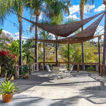 Canyon retreat villa