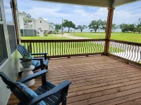 "MINT TO SEA" New Beach Cottage with porch views - 900 ft from the beach! - Country Houses
