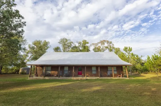 Country home. 迪凱特縣酒店