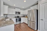 New! Cozy Spacious 3BR Spring Hill Home!