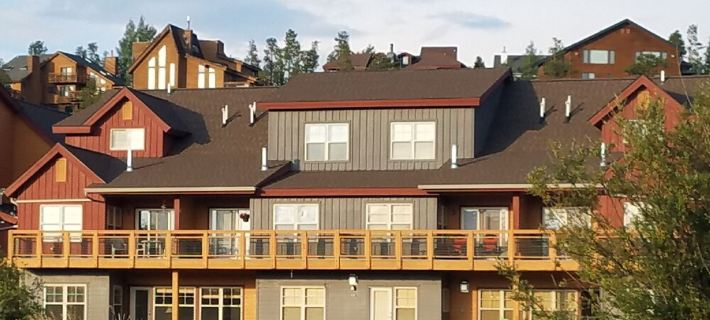 Beautiful Spacious Condo. Hotels in Fraser