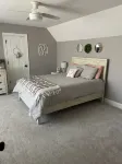Perfect Masters Rental in gated neighborhood