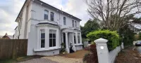Stunning 2-bed Victorian Villa Ground Floor Flat Hotels near St. Leonards On Sea Beach