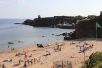 Plénitude Bretonne year-round heated indoor pool, Jacuzzi, massages