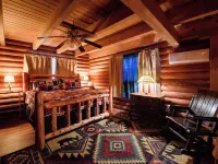 Beautiful log home less than a half mile from ichetucknee springs north entrance Hotels in Suwannee County