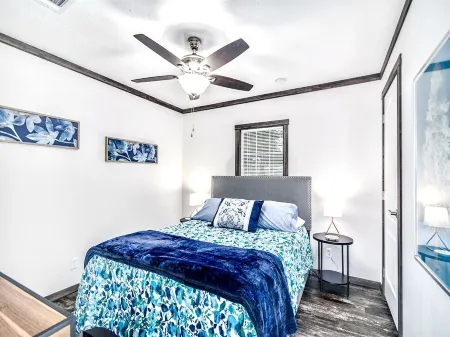 Coco Villa-Hot tub,kayak,paddle,VOLLEYBALL&GAMES!