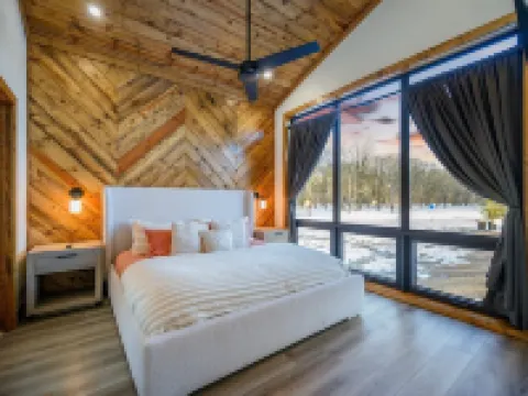 Many River Retreat Hotels in Broken Bow