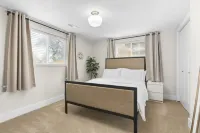 Mountainside Home close to SLC and Ski Resorts