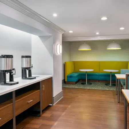 Hampton Inn Buffalo-Airport/Galleria Mall