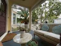 SJ Landmark The Hensley House Master Suite with Bathtub Unit 1