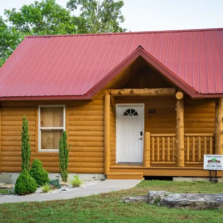 Hunting Cabin w/ Air Purifier