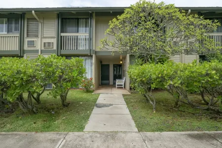 Immaculate Maintained Turtle Bay Condo -AC in the Entire Property. Отели рядом с достопримечательностью «Turtle Beach»