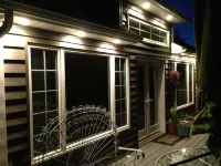 The Halcyon House of Saratoga Springs on Saratoga Lake
