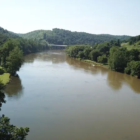 3 Story House on New River