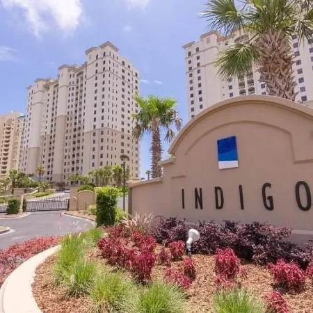 Special4/25-5/9 Indigo 504E Beach Front!Bonus Den,Best View&Amenities Huge Pool!