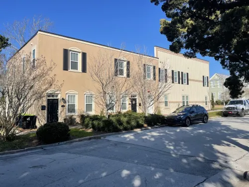 Crabshack in the Promised Land