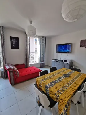 Cœur de Sète, New apartment, 63 m2