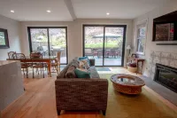 "Charming 3 Br Old Town Retreat. Steps from Historic Main Street"
