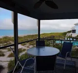 Gulf Front on an island,kayaks,tennis/pickleball SUP, 1 pet POOL IS CLOSED