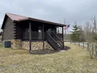 Bear Claw Cove #2 Pet Friendly/HotTub/ Bicycles/Kayaks