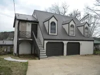 Aqua Vista- Perfect 2 family location
