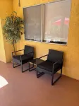 Spacious 1 bedroom sleeps 6. Pool, Boat Parking. Walking distance to Downtown