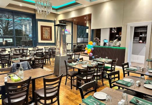 그린 아리아나 호텔 로비 또는 레스토랑