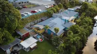 Global Village Travellers Lodge Hotels in 