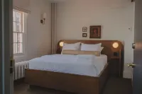 Hotel Belvedere Hotels in Kingston