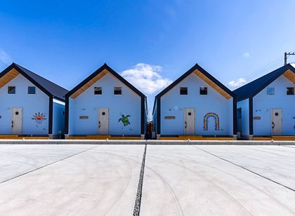 Loco Village