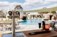 Tindarra Resort Hotels in Moama