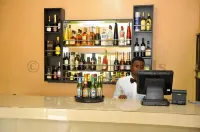 Koltotel Plaza & Suites - bar