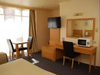 Desert Sand Motor Inn